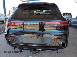 2024 Genesis GV70 2.5T with VIN 5NMMADTB8RH016074, listed as a Copart auction lot 53210695 with 4,068 mi miles and Salvage title. Bid and sale history available at DreamBid. Image 6.