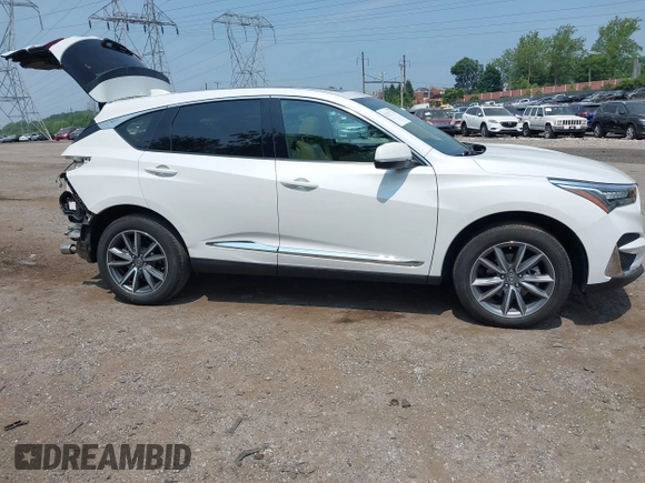 2021 Acura RDX Technology with VIN 5J8TC2H52ML041378, listed as a IAAI auction lot 42439784 with 31,975 mi miles and . Bid and sale history available at DreamBid. Image 14.