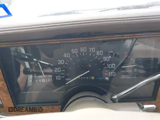 1996 Buick Century Special SJ with VIN 1G4AG55M9T6401729, listed as a IAAI auction lot 41871733 with 72,360 mi miles. Bid and sale history available at carsss.com. Image 15.