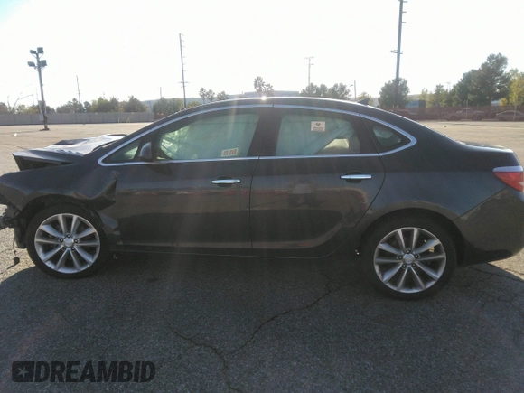2014 Buick Verano Convenience Group with VIN 1G4PR5SK8E4225374, listed as a IAAI auction lot 36706010 with 1 mi miles. Bid and sale history available at carsss.com. Image 14.