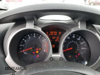 2015 Nissan Juke SL z VIN JN8AF5MR0FT508702, wystawiony jako Copart lot #53206925 z przebiegiem 108 733 mil mil oraz Szkody całkowita. Historia ofert i sprzedaży dostępna na DreamBid. Obrazek 9.