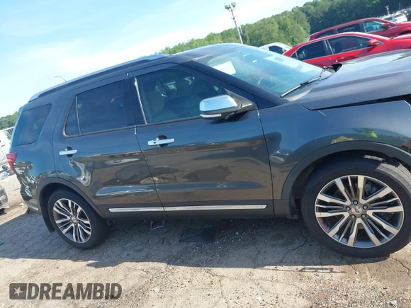 2018 Ford Explorer Platinum with VIN 1FM5K8HT6JGC62512, listed as a IAAI auction lot 42542371 with 76,462 mi miles and . Bid and sale history available at DreamBid. Image 14.