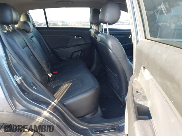 2013 Kia Sportage SX with VIN KNDPCCA60D7447693, listed as a IAAI auction lot 42025038 with Not Provided miles and . Bid and sale history available at carsss.com. Image 8.
