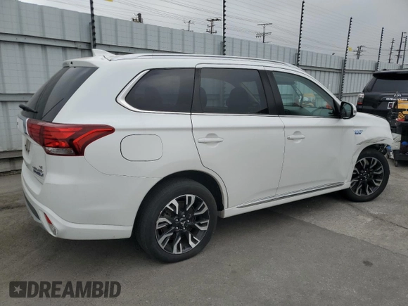 2018 Mitsubishi Outlander SEL with VIN JA4J24A53JZ030875, listed as a Copart auction lot 56703215 with 67,722 mi miles and Clean title. Bid and sale history available at DreamBid. Image 3.
