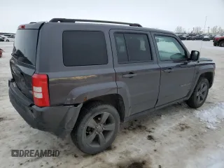 2015 Jeep Patriot North with VIN 1C4NJRAB7FD311725, listed as a Copart auction lot 82647074 with 185,560 mi miles and Salvage Title. Bid and sale history available at carsss.com. Image 3.