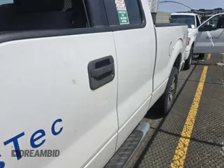 2013 Ford F-150 XL z VIN 1FTFX1EF5DFB22784, wystawiony jako IAAI lot #42651808 z przebiegiem 204 172 mil mil oraz . Historia ofert i sprzedaży dostępna na DreamBid. Obrazek 4.