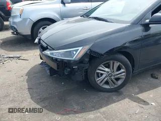 2020 Hyundai Elantra SEL z VIN 5NPD84LF9LH532517, wystawiony jako IAAI lot #42031456 z przebiegiem 37 611 mil mil oraz . Historia ofert i sprzedaży dostępna na DreamBid. Obrazek 17.