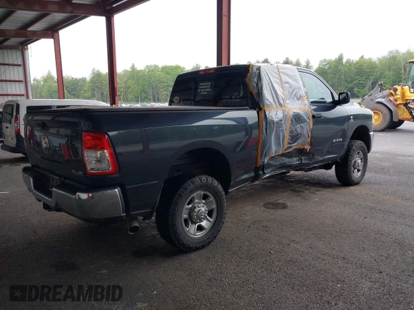 2020 Ram 2500 Tradesman with VIN 3C6UR5CL6LG214766, listed as a IAAI auction lot 42461225 with 48,944 mi miles and . Bid and sale history available at DreamBid. Image 4.
