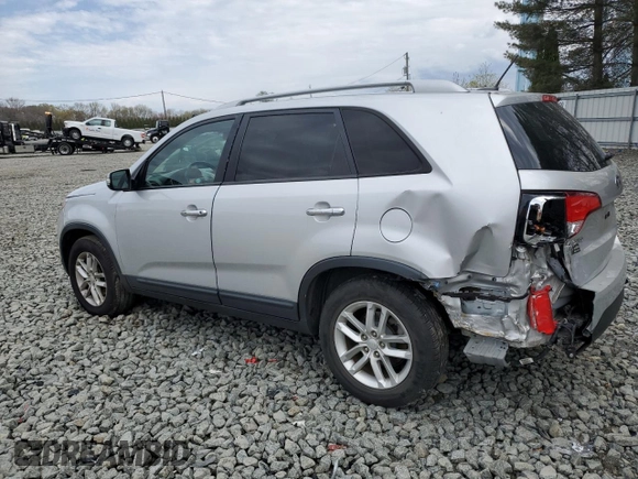 2014 Kia Sorento LX with VIN 5XYKT3A63EG465586, listed as a Copart auction lot 52568495 with 131,634 mi miles and Salvage Title. Bid and sale history available at carsss.com. Image 2.