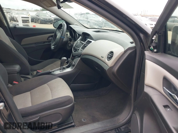 2014 Chevrolet Cruze LS with VIN 1G1PA5SH6E7249650, listed as a IAAI auction lot 42092801 with 119,866 mi miles and . Bid and sale history available at DreamBid. Image 5.