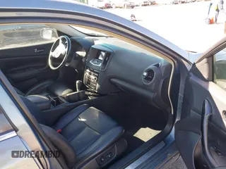2010 Nissan Maxima 3.5 SV with VIN 1N4AA5AP4AC836989, listed as a IAAI auction lot 42216894 with 105,933 mi miles. Bid and sale history available at carsss.com. Image 5.