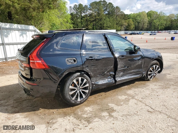 2025 Volvo XC60 Plus with VIN YV4M12RCXS1081381, listed as a Copart auction lot 51269005 with 6,252 mi miles and Salvage Title. Bid and sale history available at carsss.com. Image 3.