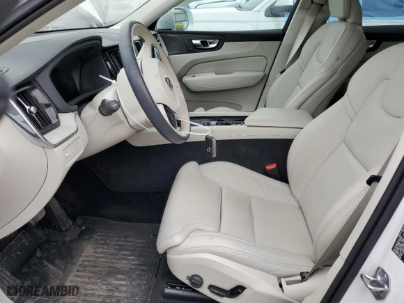 2021 Volvo XC60 Inscription with VIN YV4102RL8M1774023, listed as a Copart auction lot 43758055 with 14,085 mi miles and Salvage Title. Bid and sale history available at carsss.com. Image 7.