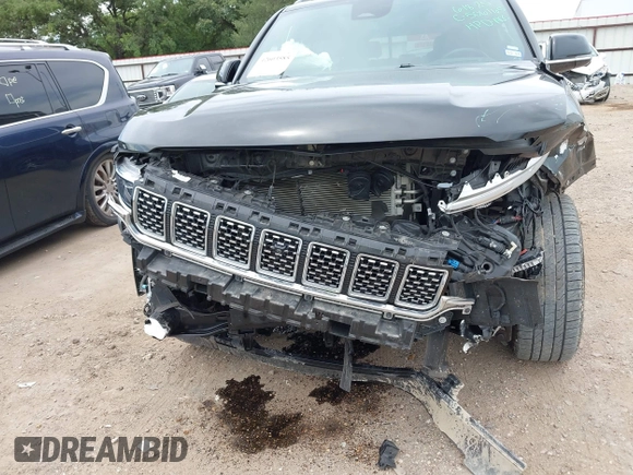 2024 Jeep Grand Wagoneer with VIN 1C4SJSEP3RS109884, listed as a IAAI auction lot 42603585 with 43,344 mi miles and . Bid and sale history available at DreamBid. Image 6.