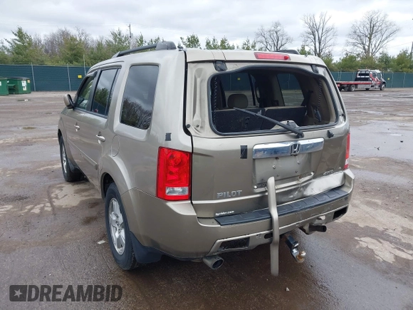 2009 Honda Pilot EX-L with VIN 5FNYF48569B002035, listed as a IAAI auction lot 41838347 with 198,849 mi miles. Bid and sale history available at carsss.com. Image 3.
