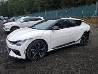 2023 Kia EV6 GT-Line z VIN KNDC4DLC6P5098463, wystawiony jako Copart lot #50669975 z przebiegiem 15 845 mil mil oraz Szkoda całkowita • Salvage title. Historia ofert i sprzedaży dostępna na DreamBid. Obrazek 1.