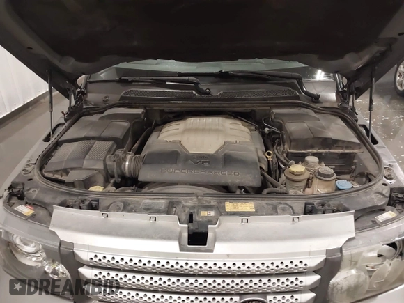 2008 Land Rover Range Rover Sport SC with VIN SALSH23438A137783, listed as a IAAI auction lot 42011109 with 235,113 mi miles and . Bid and sale history available at DreamBid. Image 10.