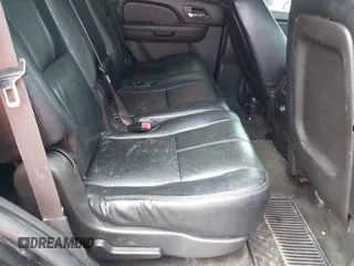 2007 Chevrolet Tahoe LTZ with VIN 1GNFC13J57R353424, listed as a IAAI auction lot 41766036 with 238,272 mi miles and . Bid and sale history available at DreamBid. Image 8.