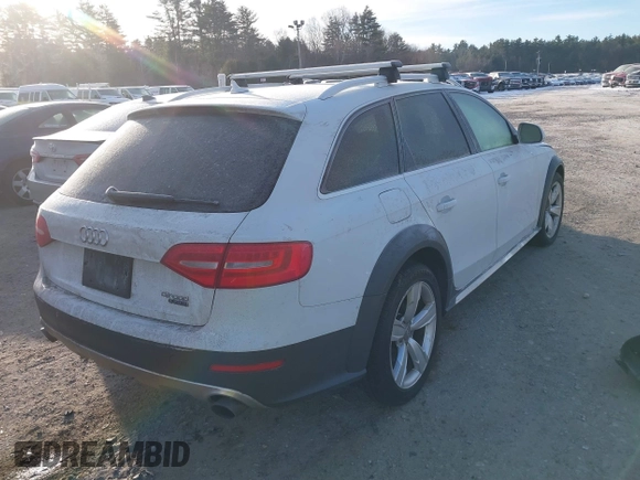 2015 Audi allroad Premium Plus with VIN WA1UFAFL8FA122156, listed as a IAAI auction lot 41345881 with 92,867 mi miles. Bid and sale history available at carsss.com. Image 4.