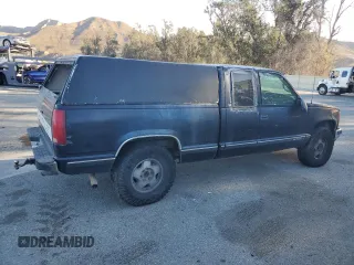 1997 Chevrolet Silverado 1500 with VIN 2GCEK19R3V1281262, listed as a Copart auction lot 41913745 with 218,949 mi miles and Clean Title. Bid and sale history available at DreamBid. Image 3.
