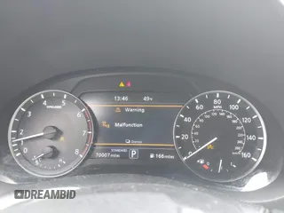 2019 Infiniti QX50 LUXE with VIN 3PCAJ5M16KF116521, listed as a IAAI auction lot 41793978 with 70,007 mi miles. Bid and sale history available at carsss.com. Image 7.