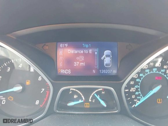 2013 Ford Escape SE with VIN 1FMCU0GX7DUB24877, listed as a IAAI auction lot 42038426 with 126,207 mi miles. Bid and sale history available at carsss.com. Image 7.