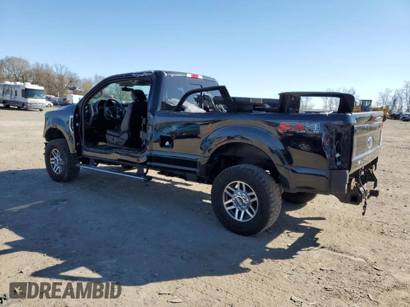 2017 Ford F-250 XLT with VIN 1FT7X2B66HEE80132, listed as a Copart auction lot 50644875 with 84,388 mi miles and Salvage title. Bid and sale history available at DreamBid. Image 2.