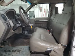 2008 Ford F-250 XL with VIN 1FTSX20568EB45795, listed as a Copart auction lot 82710014 with 149,667 mi miles and Salvage title. Bid and sale history available at DreamBid. Image 7.