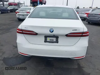 2024 BMW i5 eDrive40 with VIN WBY33FK03RCR99079, listed as a IAAI auction lot 42028540 with 28,827 mi miles and . Bid and sale history available at DreamBid. Image 16.