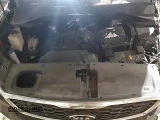 2019 Kia Sorento S with VIN 5XYPG4A5XKG489659, listed as a Copart auction lot 87430664 with Not Provided miles and Salvage Title. Bid and sale history available at DreamBid. Image 13.