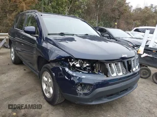 2014 Jeep Compass High Altitude with VIN 1C4NJCEA8ED522686, listed as a IAAI auction lot 41611351 with 220,145 mi miles. Bid and sale history available at carsss.com. Image 1.