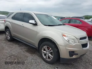 2013 Chevrolet Equinox LS z VIN 2GNALBEK0D6318352, wystawiony jako IAAI lot #42124857 z przebiegiem 184 001 mil mil oraz . Historia ofert i sprzedaży dostępna na DreamBid. Obrazek 1.