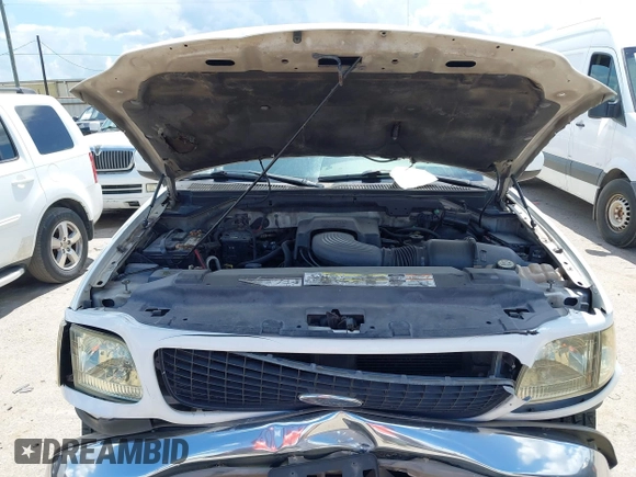 2002 Ford Expedition Eddie Bauer with VIN 1FMRU17L92LA42990, listed as a IAAI auction lot 42566608 with Not provided miles and . Bid and sale history available at DreamBid. Image 10.