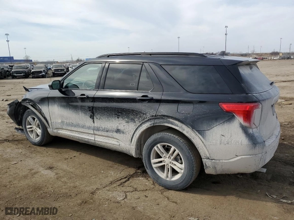 2022 Ford Explorer XLT with VIN 1FMSK8DH5NGB95511, listed as a Copart auction lot 49284715 with 38,395 mi miles and Clean Title. Bid and sale history available at carsss.com. Image 2.