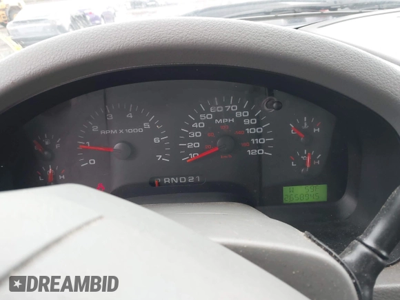 2004 Ford F-150 XLT z VIN 1FTPW12514KA12373, wystawiony jako IAAI lot #41959278 z przebiegiem 265 894 mil mil oraz . Historia ofert i sprzedaży dostępna na DreamBid. Obrazek 7.
