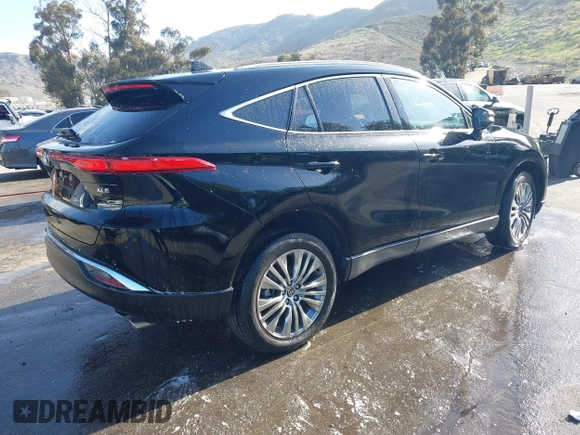 2023 Toyota Venza LE z VIN JTEAAAAHXPJ135577, wystawiony jako IAAI lot #41938935 z przebiegiem 74 046 mil mil oraz . Historia ofert i sprzedaży dostępna na DreamBid. Obrazek 4.