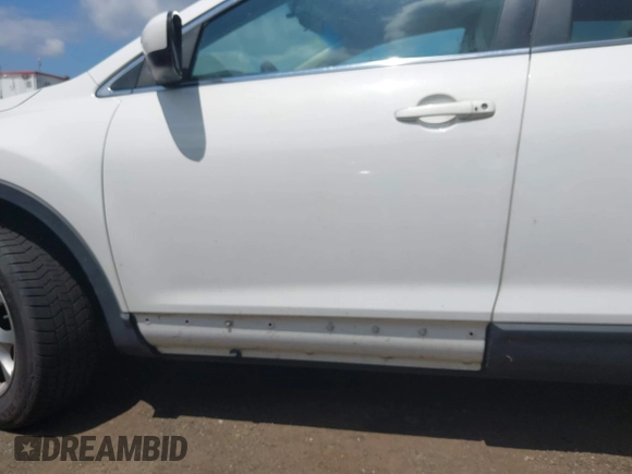 2014 Mazda CX-9 Touring z VIN JM3TB3CV7E0426900, wystawiony jako IAAI lot #42796725 z przebiegiem Nie podano mil oraz . Historia ofert i sprzedaży dostępna na DreamBid. Obrazek 6.