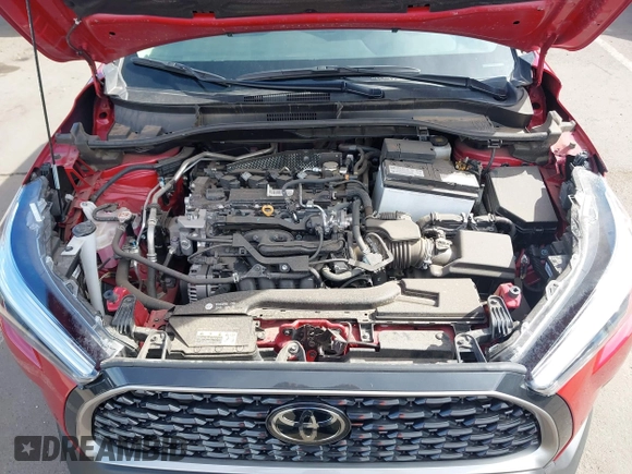 2024 Toyota Corolla Cross XLE with VIN 7MUDAAAG2RV095547, listed as a IAAI auction lot 42087409 with 15,402 mi miles and . Bid and sale history available at DreamBid. Image 10.