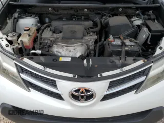 2015 Toyota RAV4 LE z VIN JTMBFREV7FJ047058, wystawiony jako Copart lot #65606425 z przebiegiem 109 985 mil mil oraz Szkoda całkowita • Salvage title. Historia ofert i sprzedaży dostępna na DreamBid. Obrazek 12.