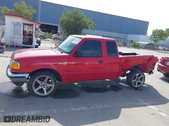 1995 Ford Ranger XL with VIN 1FTCR14A2SPA40778, listed as a IAAI auction lot 42114116 with 212,314 mi miles and . Bid and sale history available at DreamBid. Image 15.