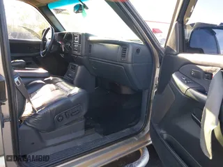 2002 Chevrolet Silverado 1500 LS with VIN 1GCEK19T12E297692, listed as a IAAI auction lot 41844862 with 236,937 mi miles. Bid and sale history available at carsss.com. Image 5.