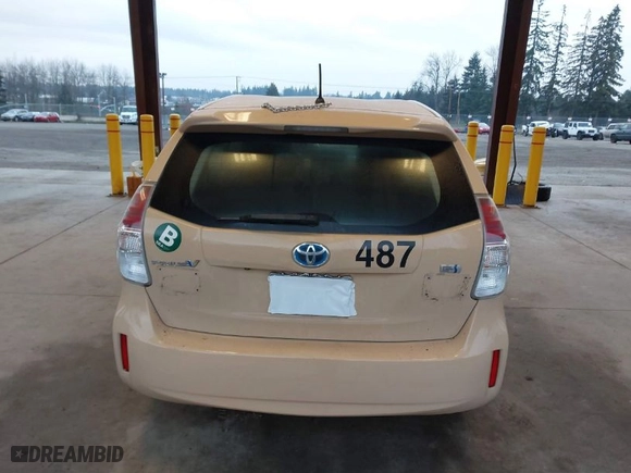2015 Toyota Prius v Two with VIN JTDZN3EU4FJ030479, listed as a IAAI auction lot 41345263 with 1 mi miles. Bid and sale history available at carsss.com. Image 16.