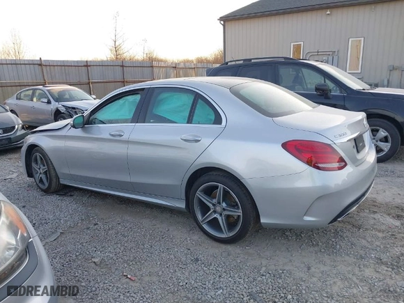2015 Mercedes-Benz C-Class C 300 Luxury with VIN 55SWF4KB3FU032836, listed as a IAAI auction lot 41771292 with 80,288 mi miles. Bid and sale history available at carsss.com. Image 14.