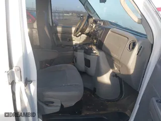2012 Ford Econoline Wagon XL with VIN 1FBSS3BL1CDA44408, listed as a IAAI auction lot 41786066 with 187,468 mi miles. Bid and sale history available at carsss.com. Image 5.