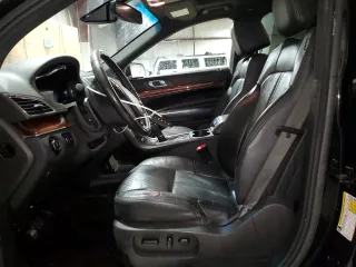 2016 Lincoln MKT z VIN 2LMHJ5NK7GBL02854, wystawiony jako Copart lot #44775285 z przebiegiem 383 459 mil mil oraz Tytuł czysty. Historia ofert i sprzedaży dostępna na DreamBid. Obrazek 7.
