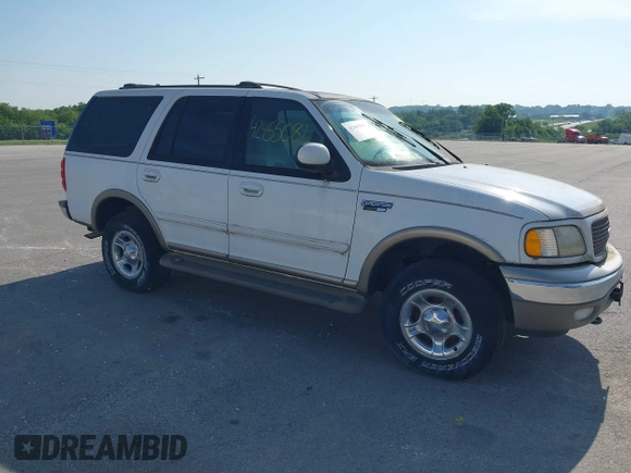 2000 Ford Expedition Eddie Bauer with VIN 1FMPU18LXYLA15330, listed as a IAAI auction lot 42455081 with Not provided miles and . Bid and sale history available at DreamBid. Image 1.