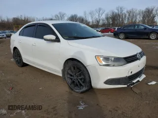 2013 Volkswagen Jetta TDI w/Premium/Nav with VIN 3VWLL7AJ0DM413816, listed as a Copart auction lot 44516015 with 110,918 mi miles and Salvage title. Bid and sale history available at DreamBid. Image 4.