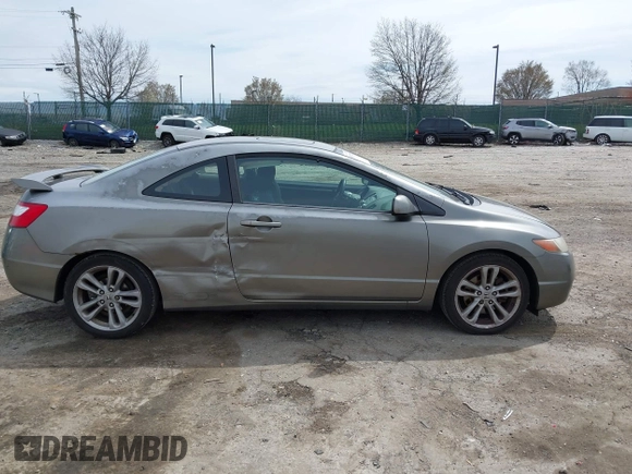 2007 Honda Civic Si with VIN 2HGFG21537H704227, listed as a IAAI auction lot 41935772 with 139,619 mi miles and . Bid and sale history available at DreamBid. Image 13.
