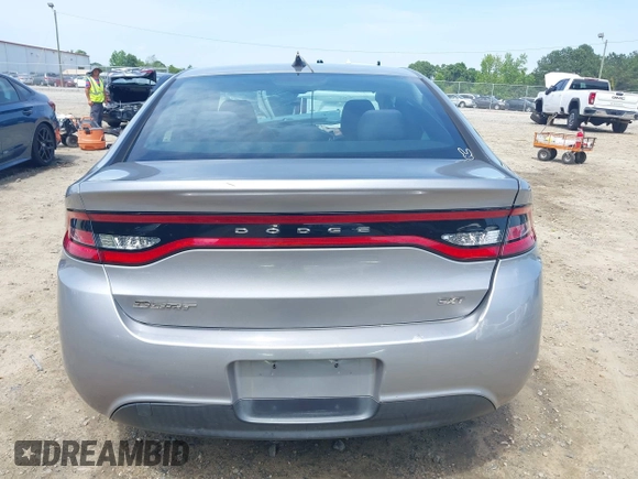 2016 Dodge Dart SXT z VIN 1C3CDFBBXGD605864, wystawiony jako IAAI lot #42274281 z przebiegiem 198 042 mil mil oraz . Historia ofert i sprzedaży dostępna na DreamBid. Obrazek 16.