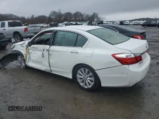 2013 Honda Accord Sdn EX-L with VIN 1HGCR2F88DA190109, listed as a Copart auction lot 49871085 with 182,806 mi miles and Clean Title. Bid and sale history available at carsss.com. Image 2.